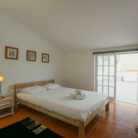 15 - Vivenda Adelino Martins * Ferrel (Leiria)