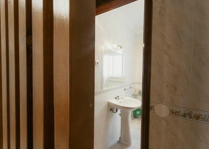 Semesterbostad 15 - Vivenda Adelino Martins Ferrel (Leiria)